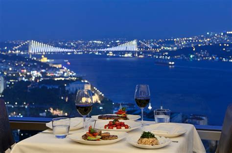 İstanbul’da Romantik Yemek Mekanları